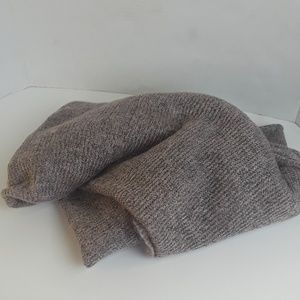 Grey with Metallic Flecks Throw Blanket